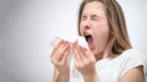 1030_cough_sneeze_healthy_sick-1030x579